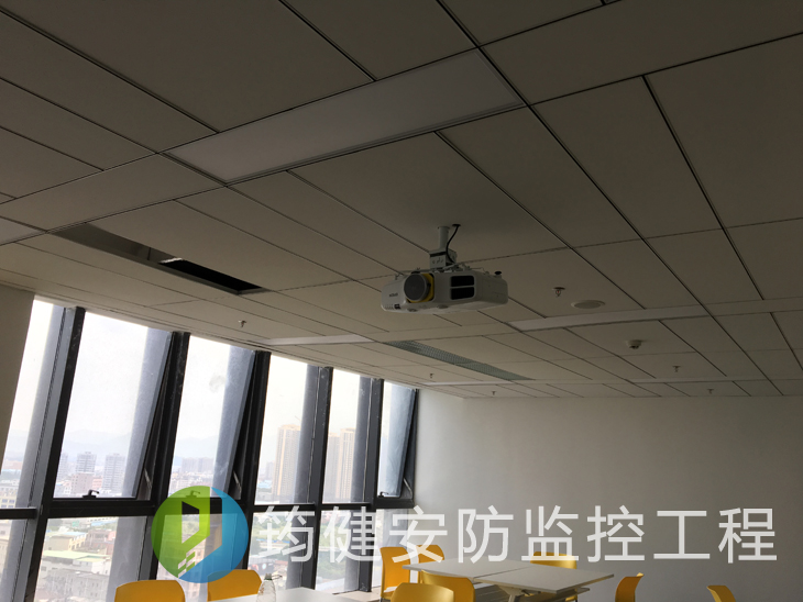 ��ý�w������IT����ʩ������